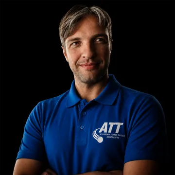 Mattia Boglioni, maestro di tennis tavolo